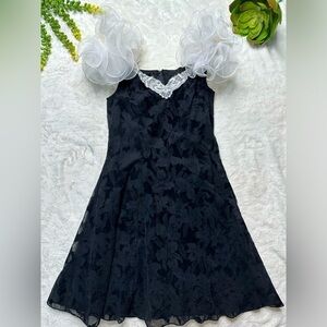 Vintage 80s Zum Zum Kidz Pouf Shoulder Floral Flocked Satin Taffeta Dress Black